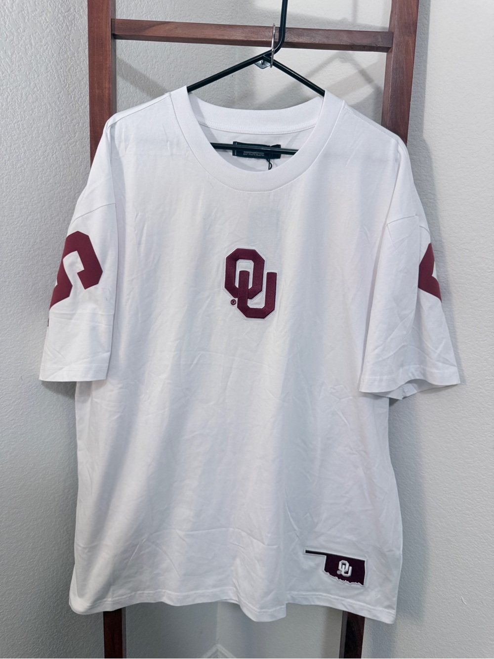 Pro Standard White Short-Sleeve OU Oklahoma Sooners Logo Men's Tee XL